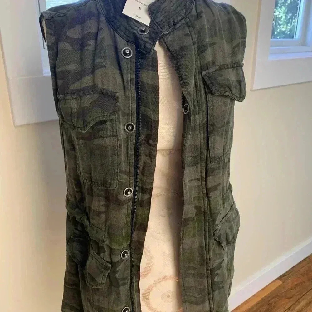 NWT Sanctuary camouflage vest XS - Picture 6 of 9